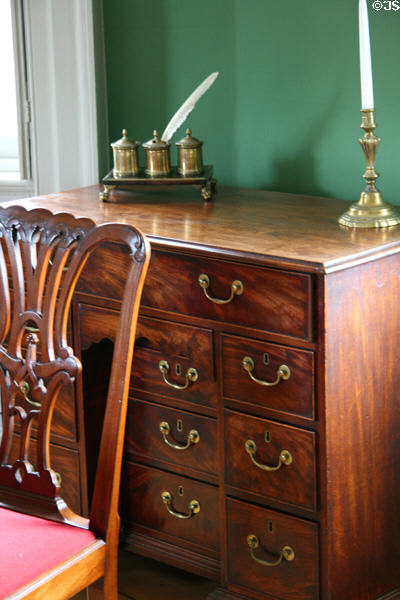 Kneehole desk (c1775) attrib. to Thomas Burling of New York in Washington's Bed Chamber at Morris-Jumel Mansion. New York, NY.