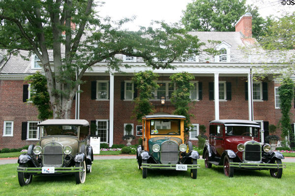 Antique cars visit Wildwood Manor House. Toledo, OH.