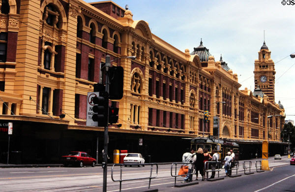 Yellow & red brick building of Flinders Street Station. Melbourne, Australia.