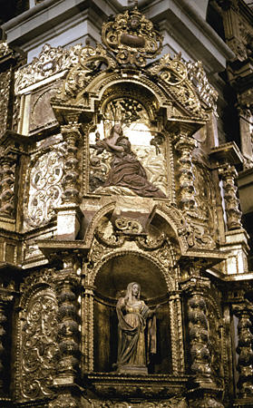 Virgin statue in Baroque niche of Cathedral, Copacabana. Bolivia.