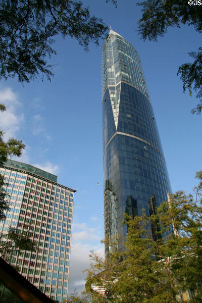 One Wall Centre (2001) (48 floors) (1000 Burrard St.). Vancouver, BC. Architect: Busby + Assoc. Architects.