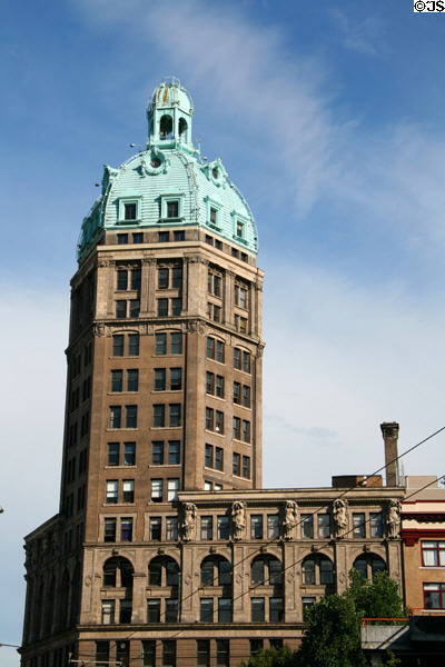 Sun Tower (1912) (17 floors) (100 W. Pender St.) (former World Newspaper). Vancouver, BC. Style: Beaux Arts. Architect: Willima T. Whiteway.