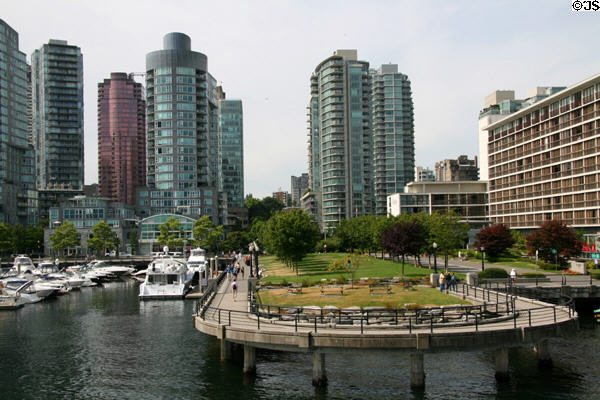 Park & condo-apartments on Coal Harbour. Vancouver, BC.