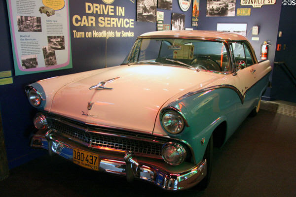 Ford Fairlane (1955) at Vancouver Museum. Vancouver, BC.