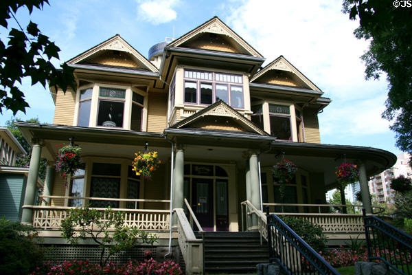 Barclay House (1447 Barclay St.) in Roedde House heritage neighborhood. Vancouver, BC. Style: Queen Anne.