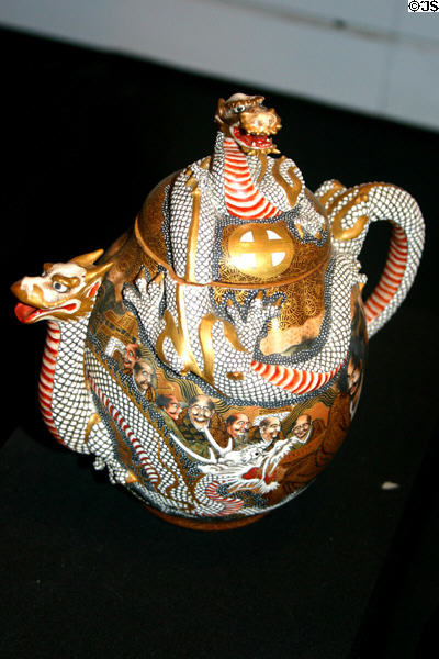 Japanese earthenware Satsuma tea pot (19thC) at New Brunswick Museum. Saint John, NB.