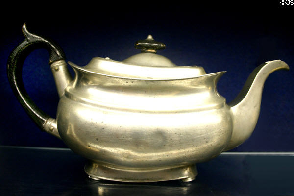 18th C teapot with wooden handle at Fort Beauséjour museum. NB.