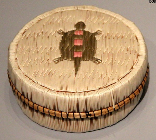 Ojibwe porcupine quill box with turtle design (1974) by Josette Debassige from Manitoullin Island, Ontario at Royal Ontario Museum. Toronto, ON.