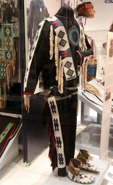 Stoney Nakoda man's dance outfit (c1905) from Morley Reserve, Alberta at Royal Ontario Museum. Toronto, ON.