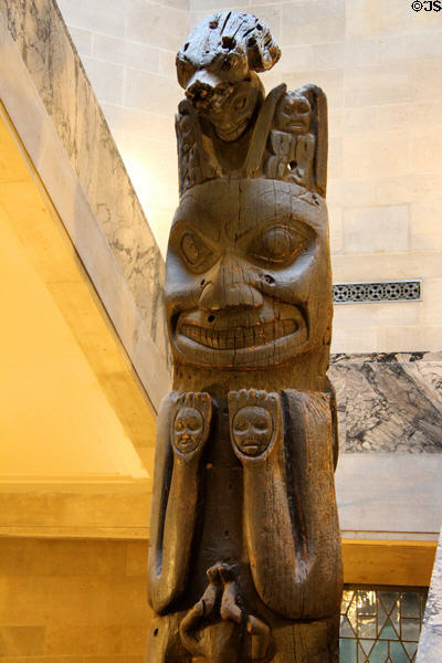 Upper details of Standing Bear legend on Nisga'a carved cedar mortuary pole (c1860) from Ank'idaa, Nass River, BC at Royal Ontario Museum. Toronto, ON.
