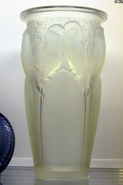 Lovebirds glass vase (c1930) by R, Lalique of France at Royal Ontario Museum. Toronto, ON.
