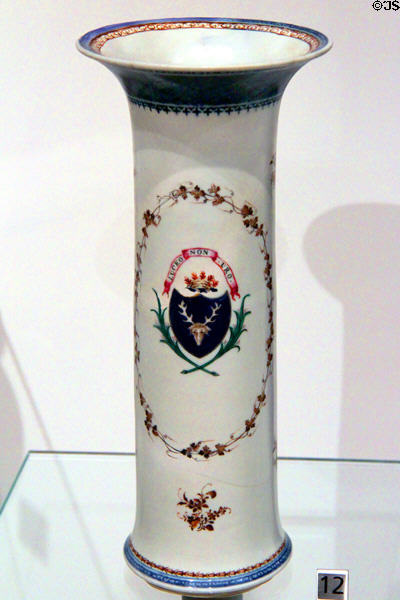 Chinese import porcelain dinner service vase with stag's head crest (c1800-10) owned by Roderick Mackenzie partner in Montreal-based North West Company at Royal Ontario Museum. Toronto, ON.