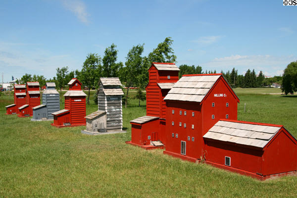 Models of grain elevators which once stood in Grenfell made by Peter Wysoskey (2005). Grenfell, SK.