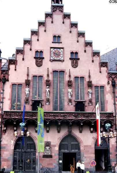 Haus zum Römer (1405), one of buildings forming Rathaus (town hall) in old town. Frankfurt am Main, Germany.