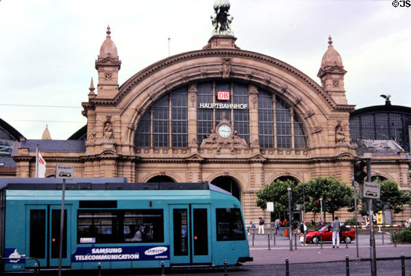 Hauptbahnhof (main rail station) (1888). Frankfurt am Main, Germany. Style: Rennaissance Revival. Architect: Hermann Eggert and Johann Wilhelm Schwedler.