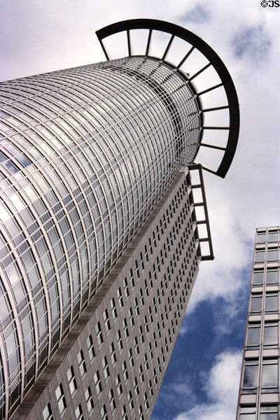 Westendstrasse 1 (1993), 53 story skyscraper. Frankfurt am Main, Germany. Architect: Kohn, Pederson, Fox.
