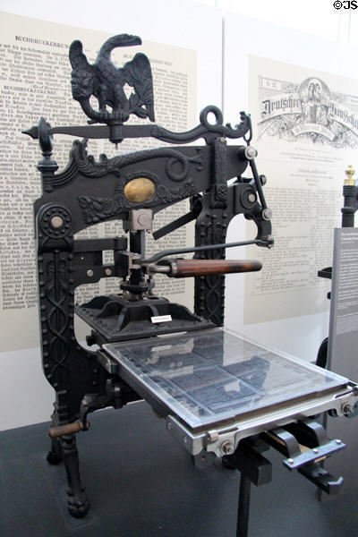 Columbia letterpress (1826) with American design & eagle decoration was first press able to print larger sheets of paper due to more sophisticated pressure control at Deutsches Museum. Munich, Germany.