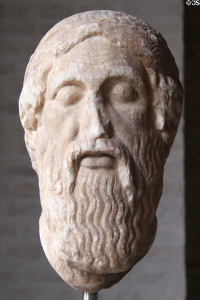 Portrait head of poet Homer (c460 BCE) Roman copy of Greek original at Glyptothek. Munich, Germany.