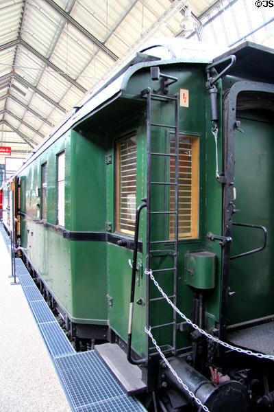 Postal wagon for passenger train (1933) at Deutsches Museum Transport Museum. Munich, Germany.