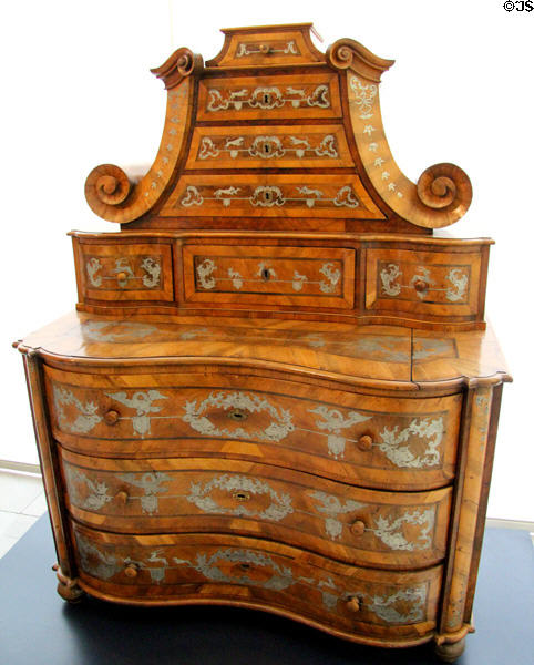 Cabinet atop dresser commode mid (18thC) from Württemberg / Hohenlohe at Germanisches Nationalmuseum. Nuremberg, Germany.