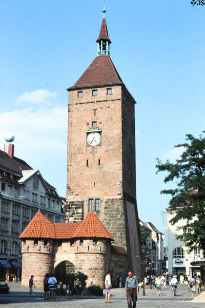White Tower (Weißer Turm) (c1250) on Ludwigsplatz. Nuremberg, Germany.
