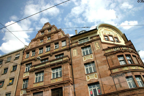 Detail of Art Nouveau building at corner Laufertorgraben & Prinzregentenufer. Nuremberg, Germany.