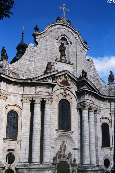 Zwiefalten Abbey church(1739-53), part of former Benedictine monastery, adorned with statues. Zwiefalten, Germany. Style: Baroque. Architect: Johann Michael Fischer.