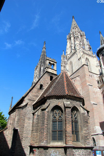 Ulm Münster (founded 1377, towers & spire 1890) known for sweeping vertical lines. Ulm, Germany. Style: Gothic & Gothic Revival. Architect: Matthäus Böblinger, August Beyer, Burkhard Engelberg, Konrad Heinzelmann.