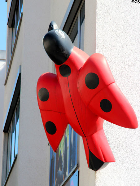 Ulm sparrow street art called Ladybug Sparrow (Marienkäfenspatz) painted in red & black. Ulm, Germany.