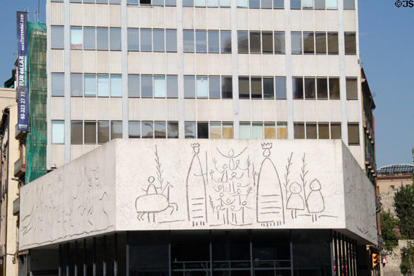 Picasso friezes on Collegi d'Arquitectes building (Plaça de la Seu). Barcelona, Spain.