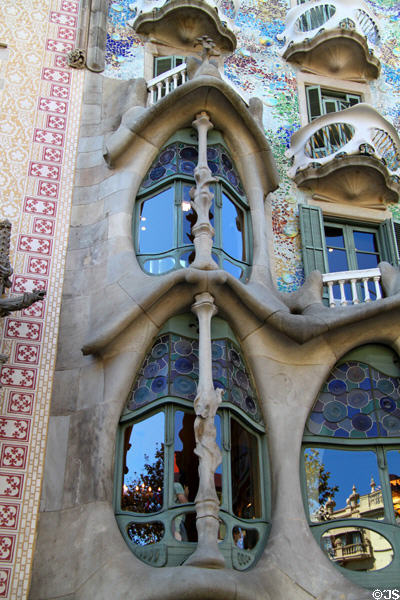 Exterior columns support window surrounds of Casa Batlló. Barcelona, Spain.