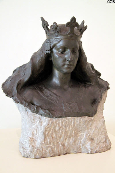 Bust of a women representing Barcelona (1897) by Eusebi Arnau at Museu Nacional d'Art de Catalunya. Barcelona, Spain.