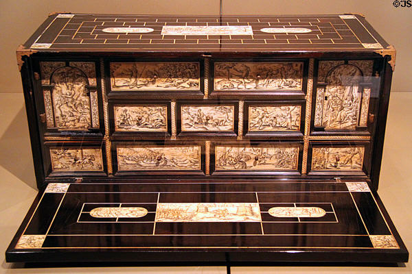Table cabinet (16thC) Napoli Italy at Museum of Decorative Arts. Barcelona, Spain.