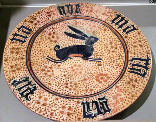 Paterna/Manises plate with hare (15thC) at Ceramics Museum of Barcelona. Barcelona, Spain.
