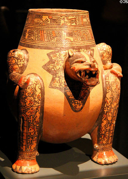 Ceramic vase with feline parts (1000-1350) from Nicaragua at Barbier Mueller Precolumbian Art Museum. Barcelona, Spain.