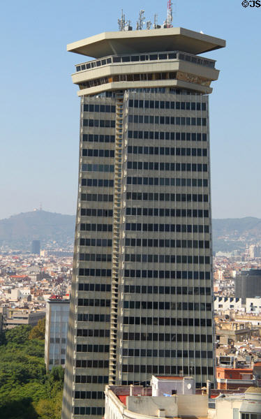 Edificio Colón (1970) (28 floors) (Avinguda de les Drassanes 6-8). Barcelona, Spain. Architect: Josep Anglada i Rosselló & Daniel Gelabert i Fontova.