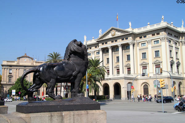 Columbus Monument lion & Gobierno Militar on Passeig de Colom. Barcelona, Spain.