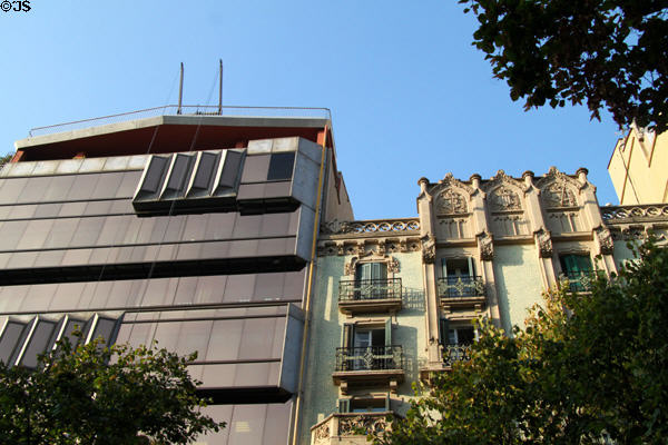 Casa Llorenç Armengol (1900) (Rambla de Catalunya 125) beside modern building. Barcelona, Spain. Architect: Adolf Ruiz i Casamitjana.