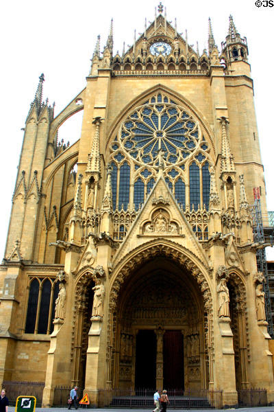 Cathedral of St Etienne facade (1898). Metz, France. Style: Gothic.