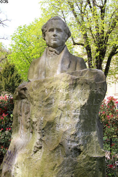 Monument (1910) to American dentist Horace Wells (1815-48), pioneer in use of anesthesia by René Bertrand-Boutée at United States Place (Place des Étais Unis). Paris, France.