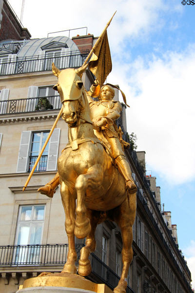 Jeanne D'Arc statue (1874) by Emmanuel Frémiet at Place des Pyramides. Paris, France.