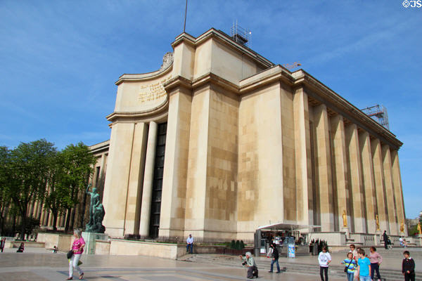 Southern (Passy) wing of Palais de Chaillot which hosts a naval & an ethnology museum. Paris, France.