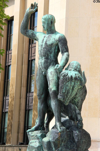 Hercules sculpture (1937) by Albert Pommier beside southern wing of Palais de Chaillot. Paris, France.