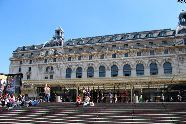 Main entrance of Musée d'Orsay. Paris, France.