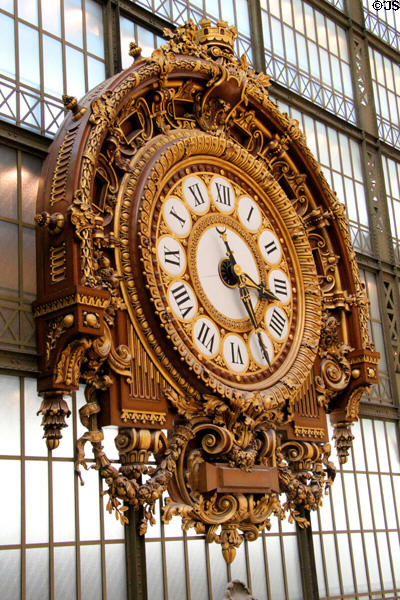 Rail station clock (1900) by Victor Laloux at Musée d'Orsay. Paris, France.