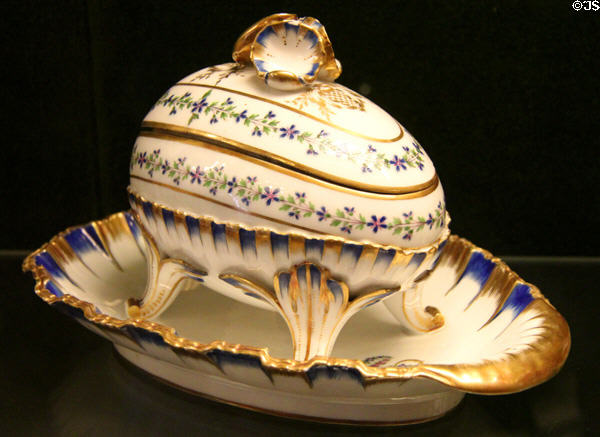 Porcelain sugar bowl (c1785) by Dihl et Guérhard Manuf. (aka Manuf. Duke of Angoulême) at Louvre Museum. Paris, France.