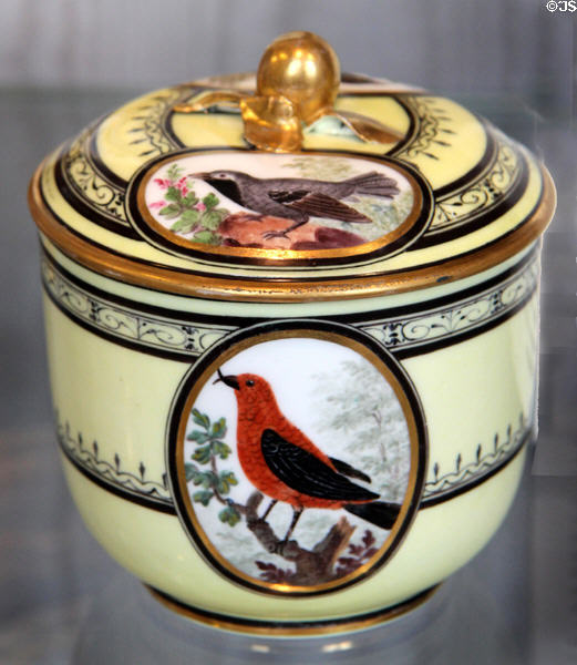 Sèvres porcelain sugar bowl painted with birds (1793-9) at Sèvres National Ceramic Museum. Paris, France.