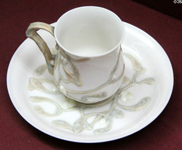 Sèvres porcelain cup & saucer (1900-2) by Léon Kann at Sèvres National Ceramic Museum. Paris, France.