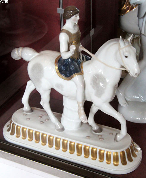 Antique horse rider porcelain figure (1924) by Adolf Amberg for KPM of Berlin at Sèvres National Ceramic Museum. Paris, France.