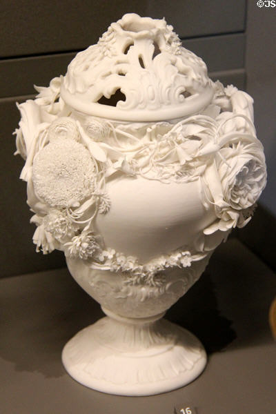 Saxe-style biscuit vase (1851) by John Rose et Cie. (shown London Exposition 1851) at Arts et Metiers Museum. Paris, France.